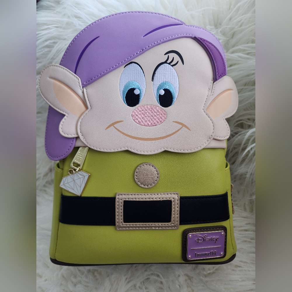 Snow white Dopey